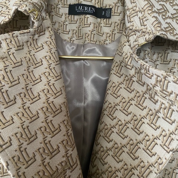 Ralph Lauren Beige Patterned Trench Coat - Picture 7 of 9